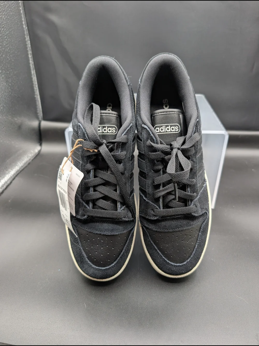 adidas Men's Black Low-Top Casual Sneakers